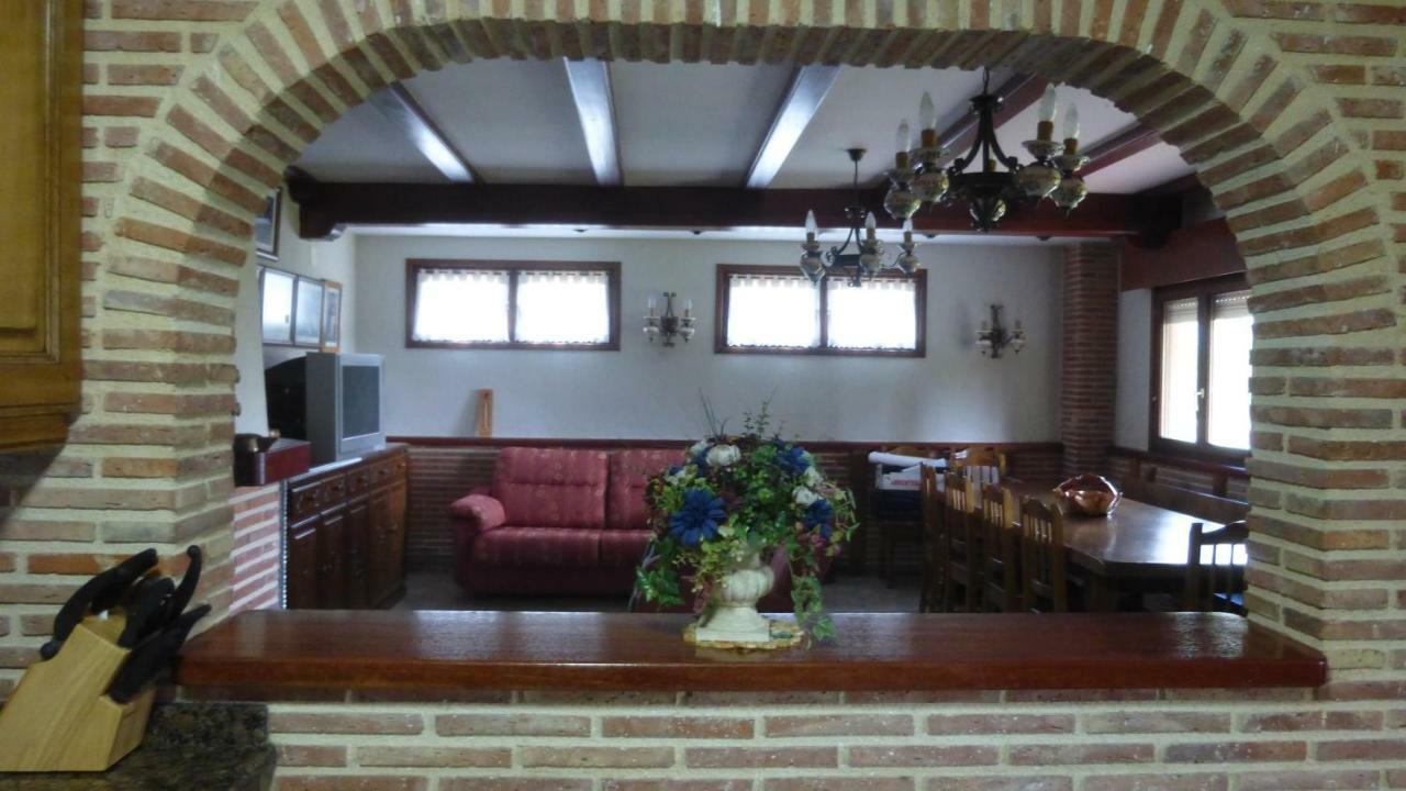 Casa Respal Evi00158 Respaldiza Bagian luar foto