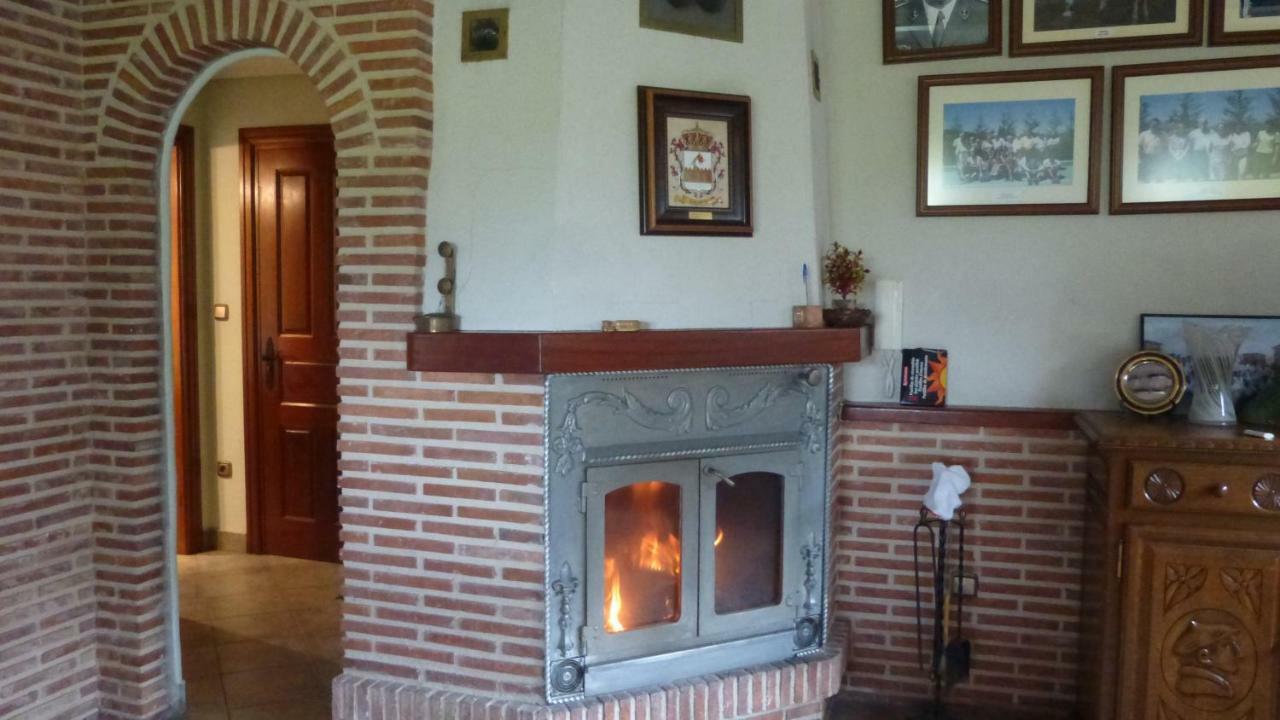 Casa Respal Evi00158 Respaldiza Bagian luar foto